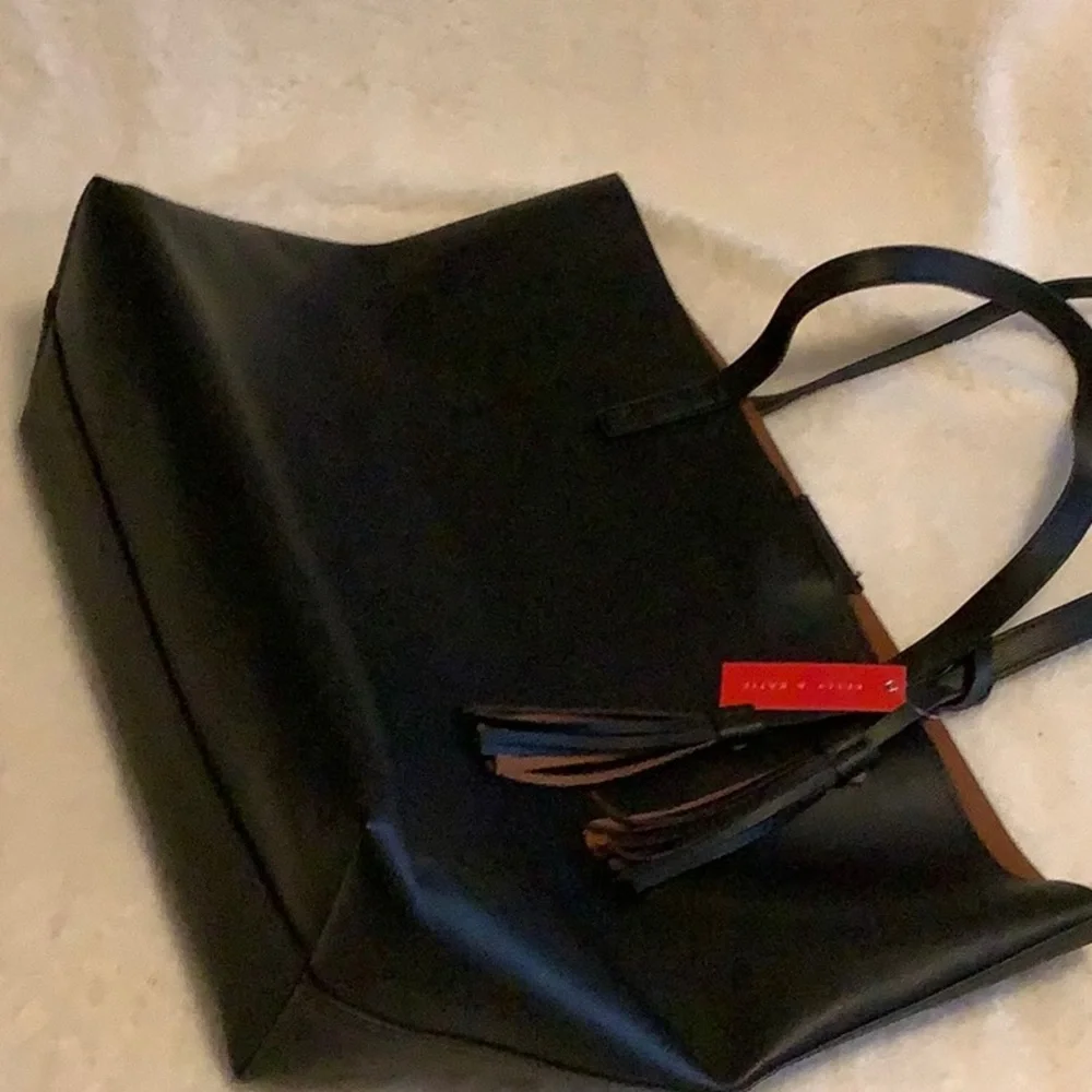 Kelly & Katie handbag - Picture 3 of 9